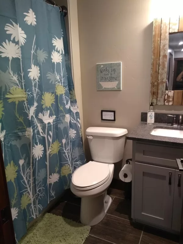 Suite #4 - Bathroom