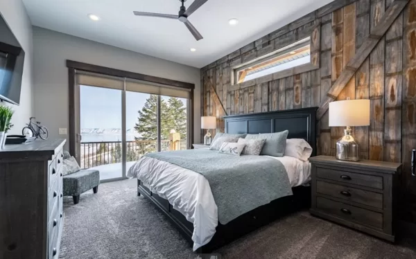 Suite #1 - Main Floor 